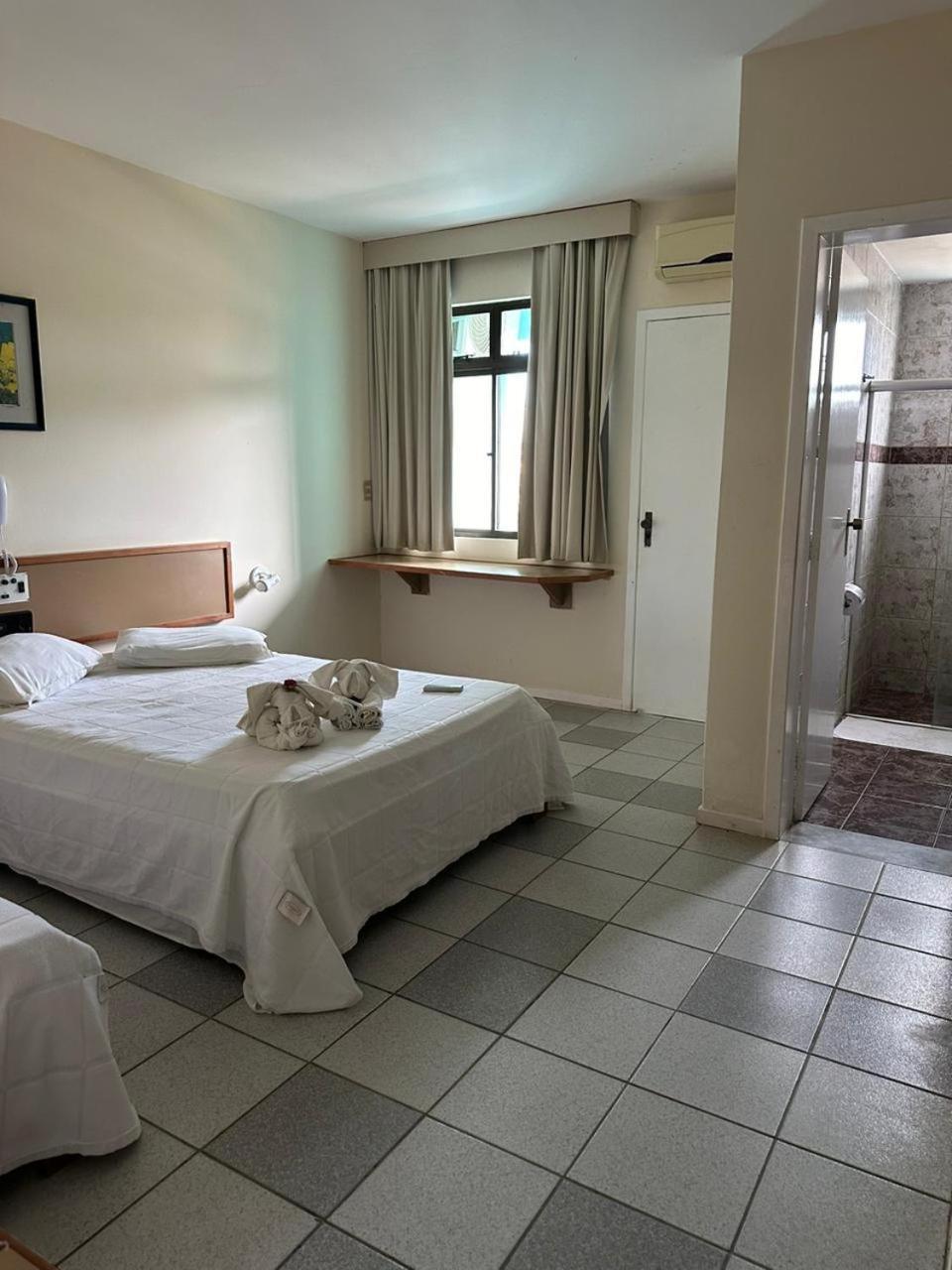 Hotel Paraiso Tropical Alcobaça Exteriör bild